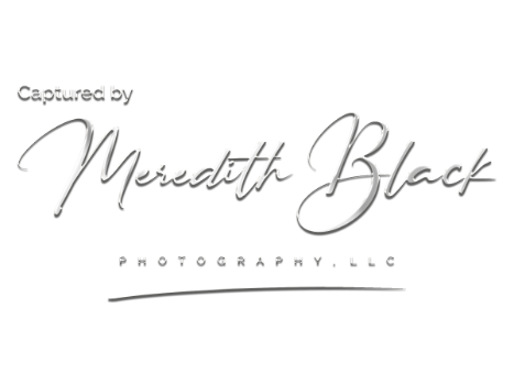 Captured by Meredith Black Photography, LLC Logo
