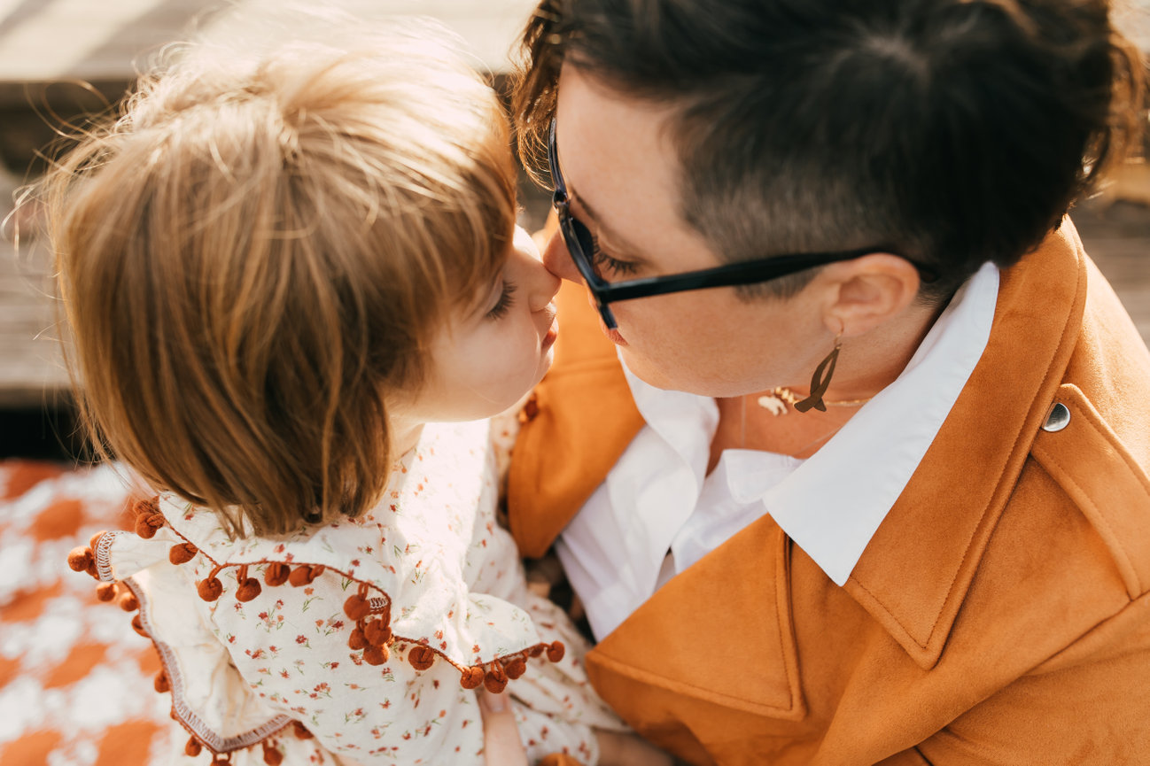 A Mommy + Me Session at Short Hills Springs in Purcellville, Virginia
