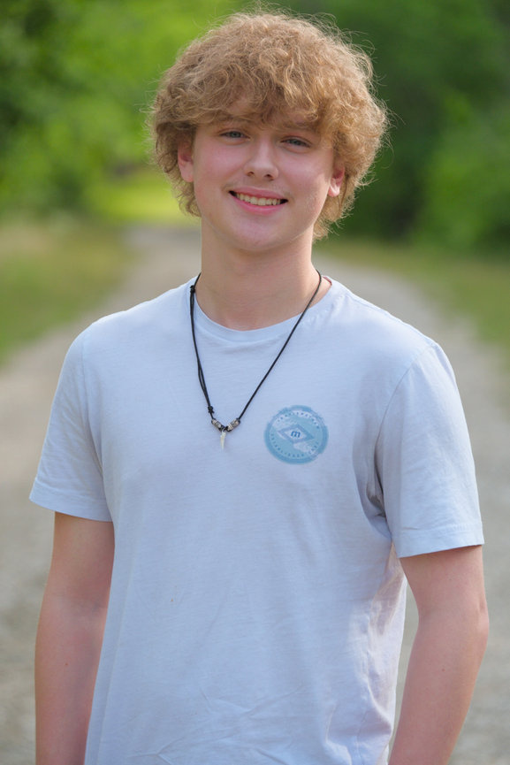 An Awesome Senior Portrait Photography Session at Grapevine Lake in Texas