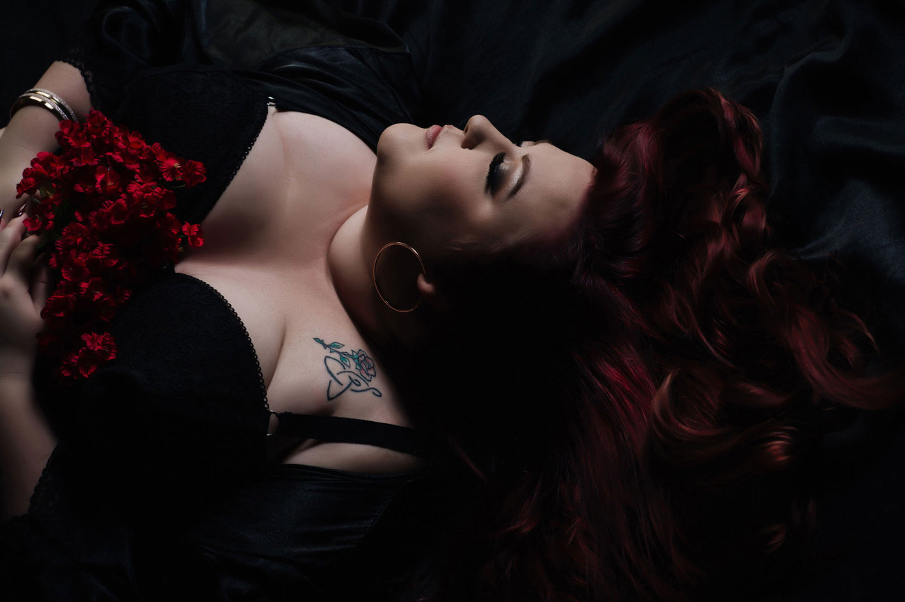 Mr. & Mrs. L's Couples Boudoir Session