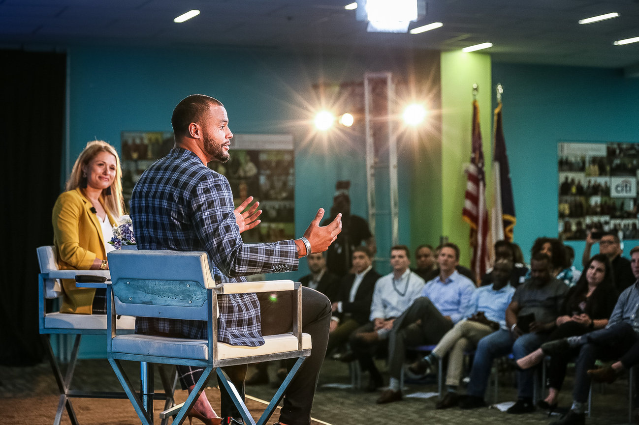 7 Tips for Hiring the Right Event Photographer in Dallas–Fort Worth