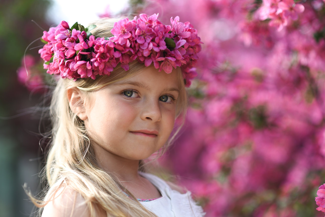 What Spring Teaches Me About Letting Go (And Holding On)