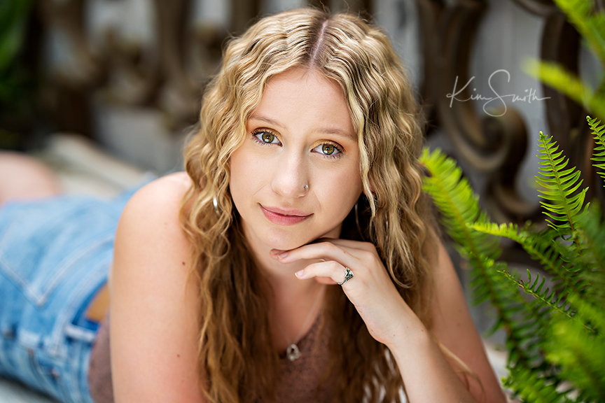 Kacie-Carrollton-Class of 2025-Senior-Pictures-Birch Run-Michigan-Photographer
