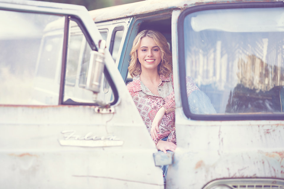 Kacie-Carrollton-Class of 2025-Senior-Pictures-Birch Run-Michigan-Photographer