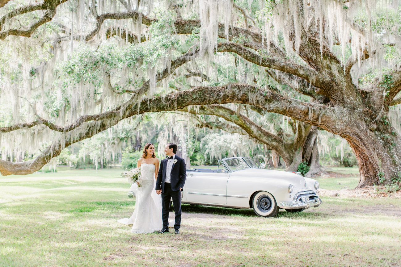 Gadsden House Modern Wedding