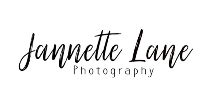 Jannette Lane Logo