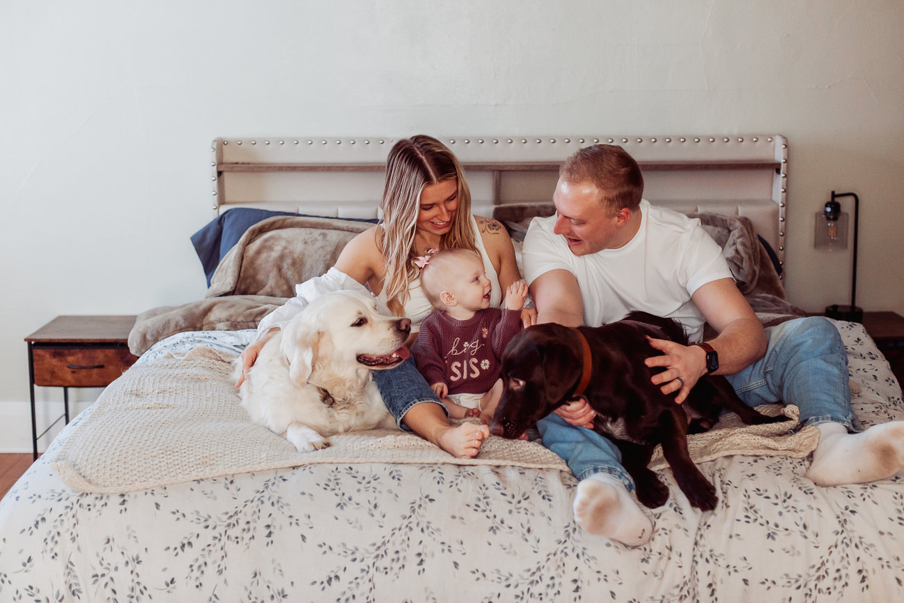 Mamma With Child & full house