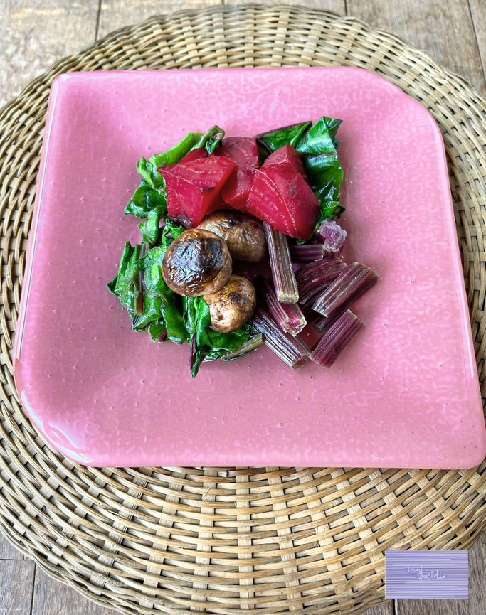 Izumi glass studio だより -自然からの色のプレゼント・サルスベリの花やヤブガラシの花の色- Gifts of Color from Nature