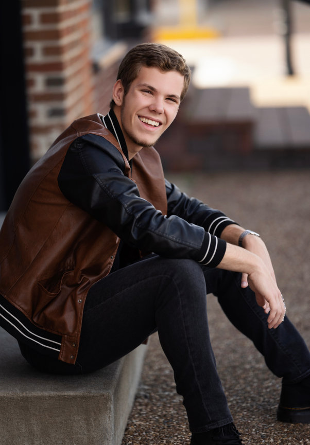 St. Louis & Wentzville High School Senior Photography with Sundberg Photography
