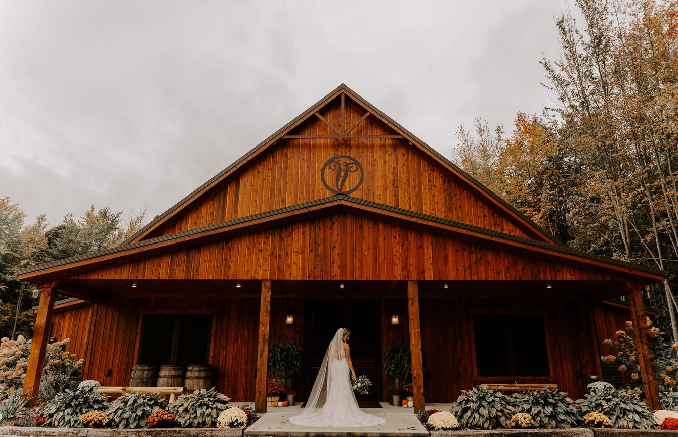 Client testimonial image for Heather Beckman Photography wedding photography in Cincinnati, OH.