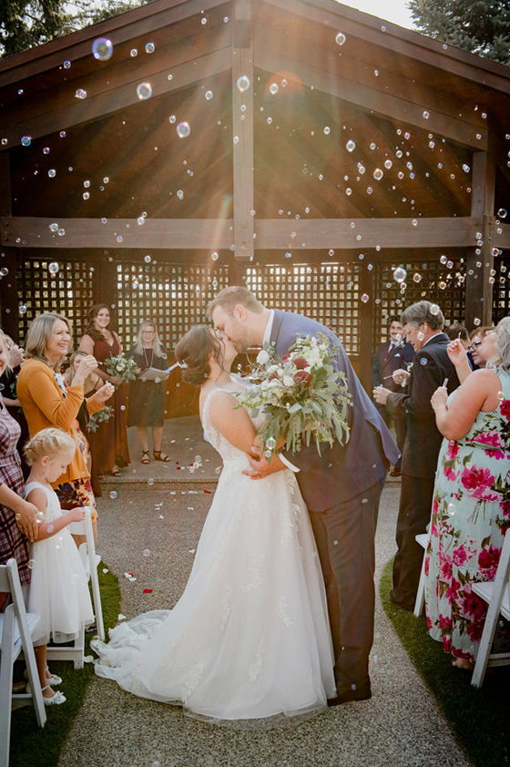 Top rated Wedding photographer in the Okanagan