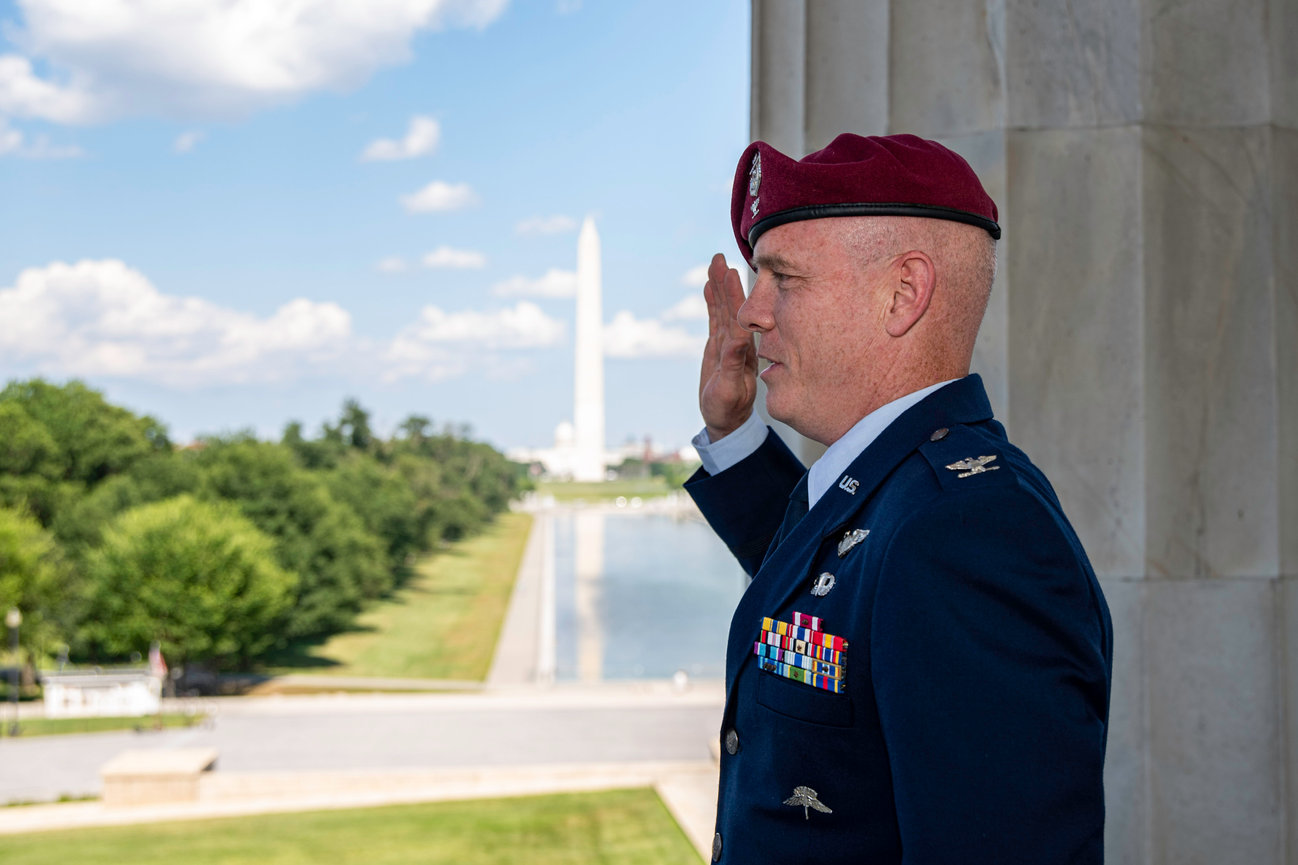 US Army Officer saluting at his promotion ceremony on the DC Mall