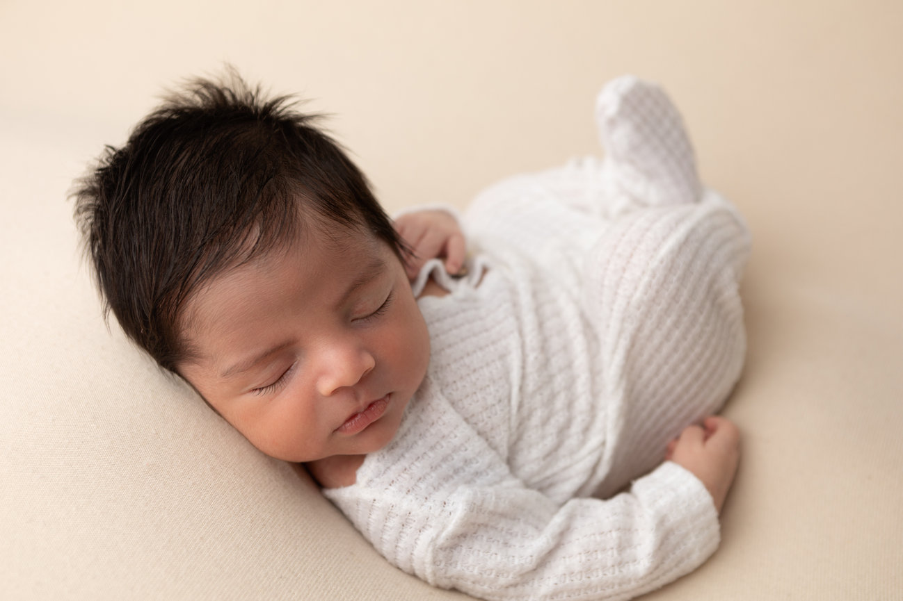 chino hills newborn photographer, chino newborn photographer, chino baby photographer, chino hills family photographer, chino cake smash photographer, chino ca,