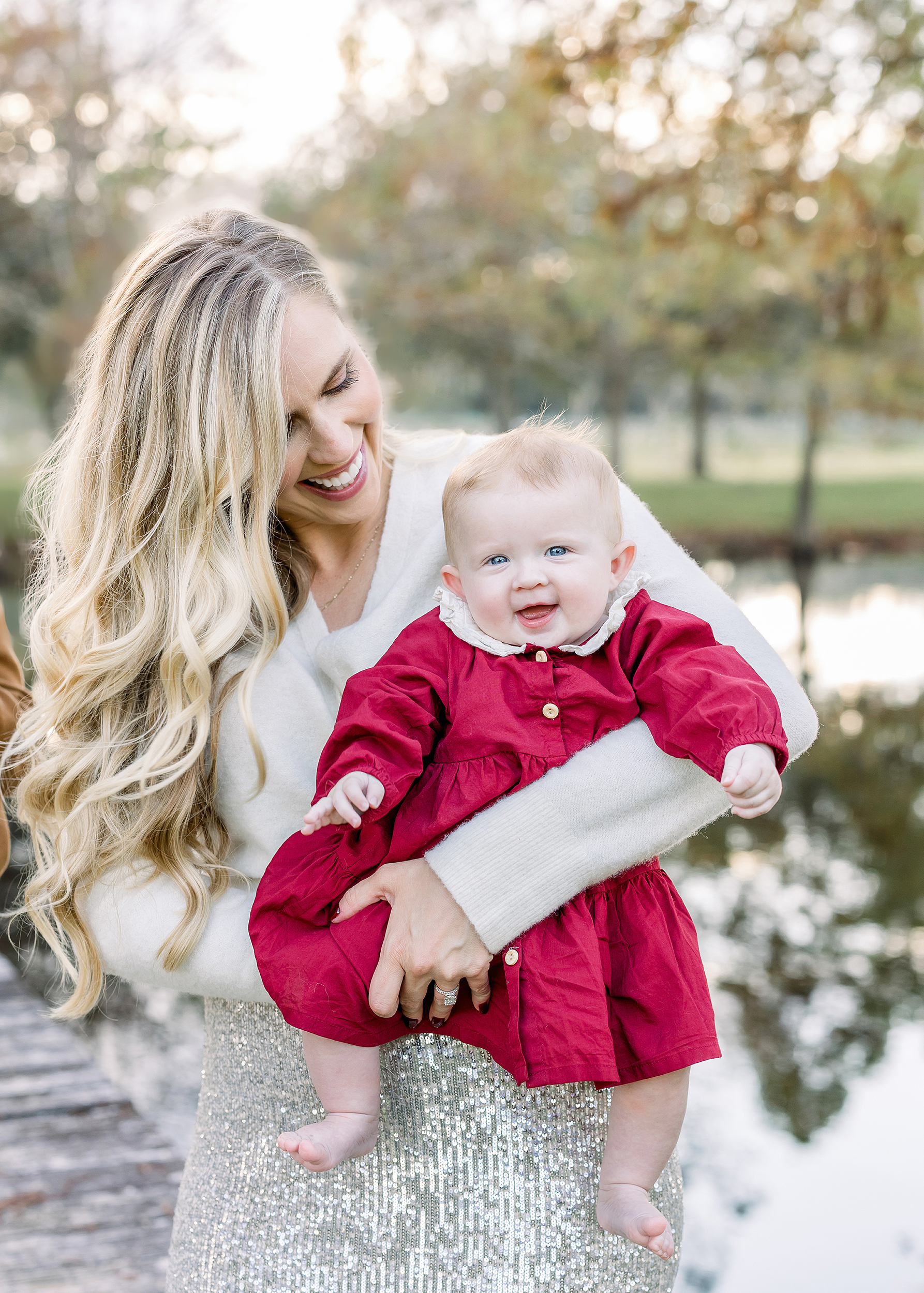 Fall family portraits on Congaree and Penn farm.