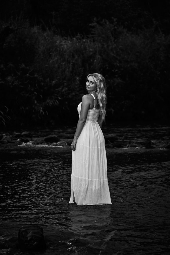 Exquisite senior portraits of Bella near Morrison, Colorado