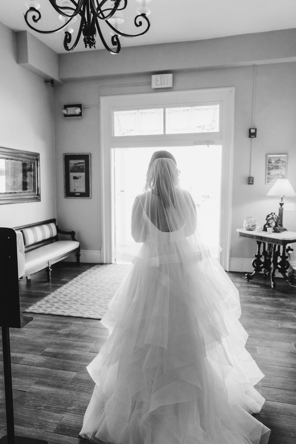 Jaclyn + Robert / Spring House Block Island Ludwig Photography