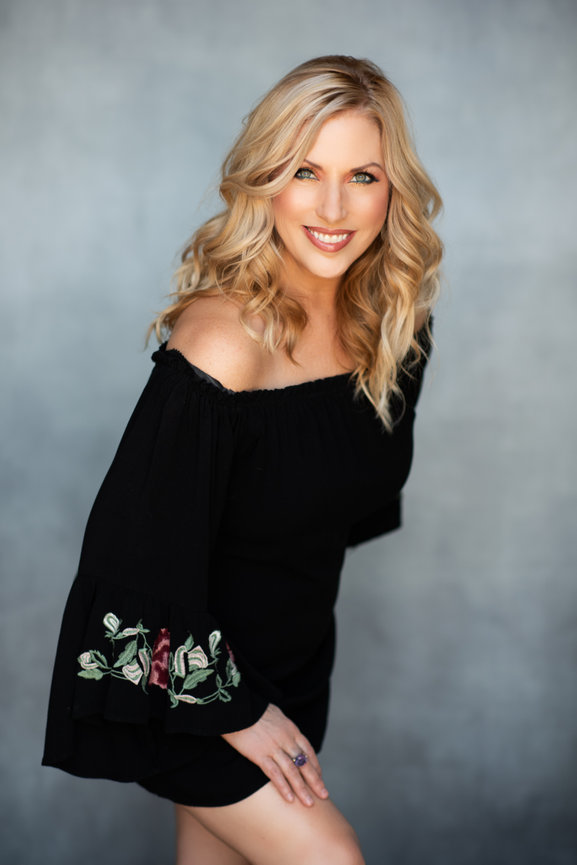Small business testimonial image for professional headshots in Caldwell, Idaho from Redlight Photography.