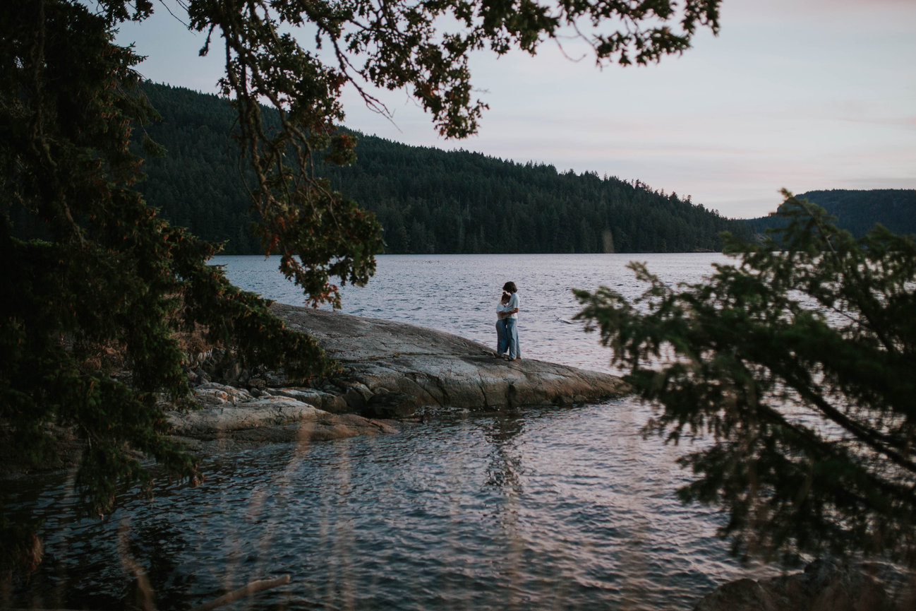 Professional portrait and wedding photography in Saltspring Island, BC.