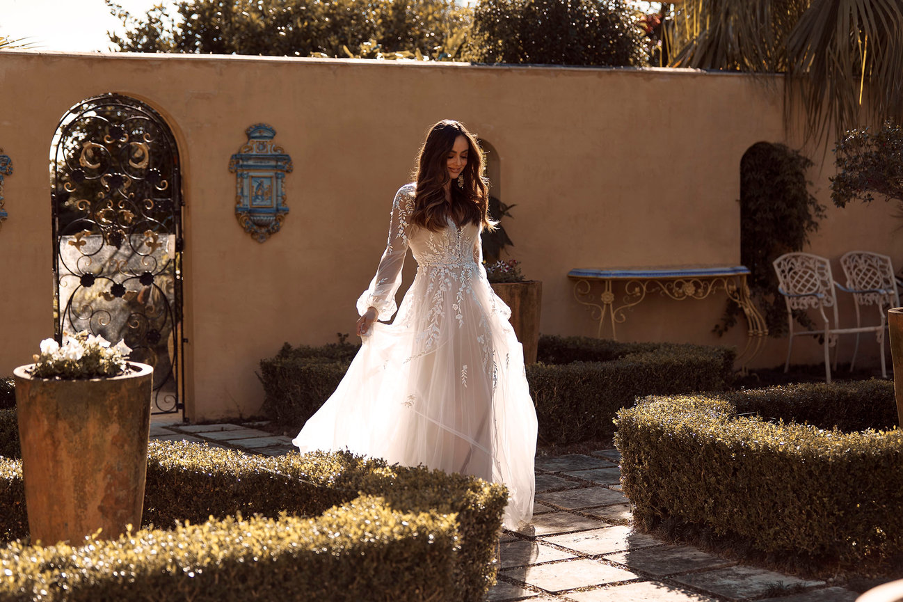 plus size wedding dress rental near me