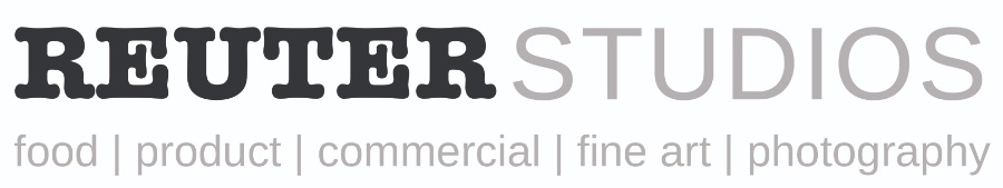 REUTER STUDIOS Logo
