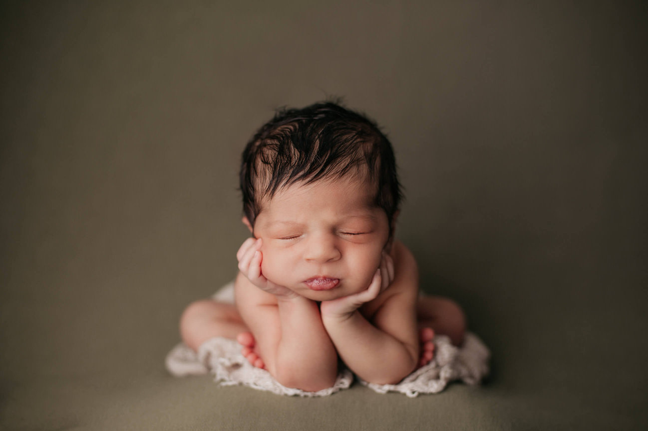 Mission Viejo maternity photographer, Mission Viejo newborn photographer, Mission Viejo baby photographer, Mission Viejo family photographer, portrait studio in Mission Viejo  CA