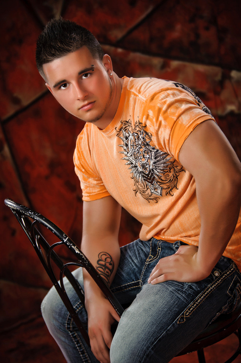 SENIOR PORTRAITS - Tucker Johnston