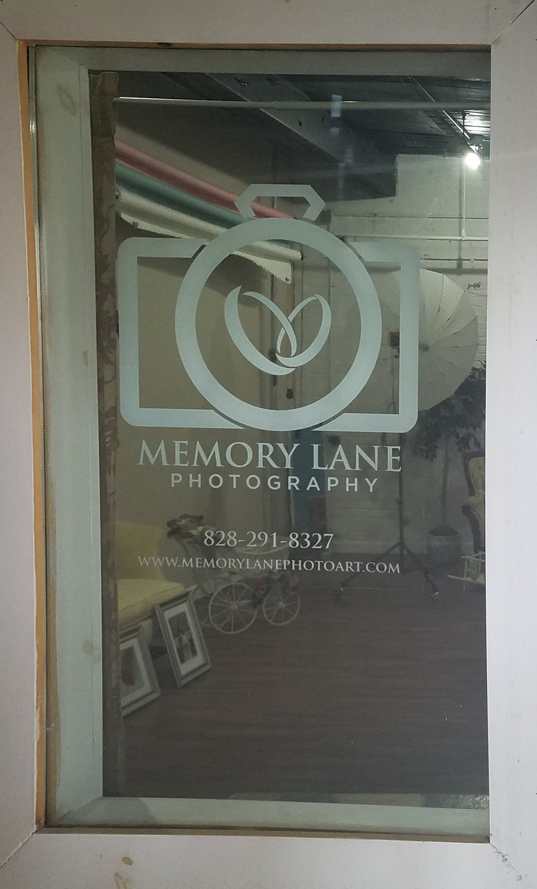 Photographer For Rent Posts Photography Studio Rental Available - Memory Lane Photography