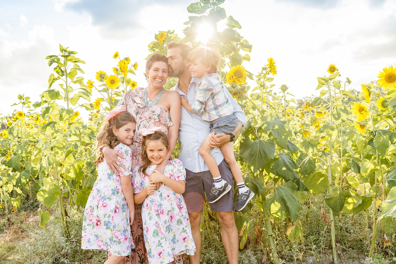 sunflower photoshoot family, Jacksonville, FL, sunflower fields, Rya Duncklee