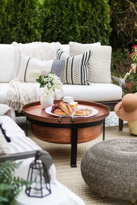 Host A Summer Soiree In Your Outdoor Space Delia Designs